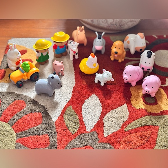 Adorable Vintage Assorted Chubby Fat Toddler Farm Animals,Tractor Playset 4 Kids - Picture 11 of 12